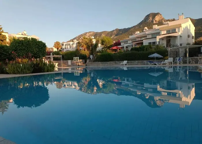 Peaceful 2 Bed With Beautiful Views *